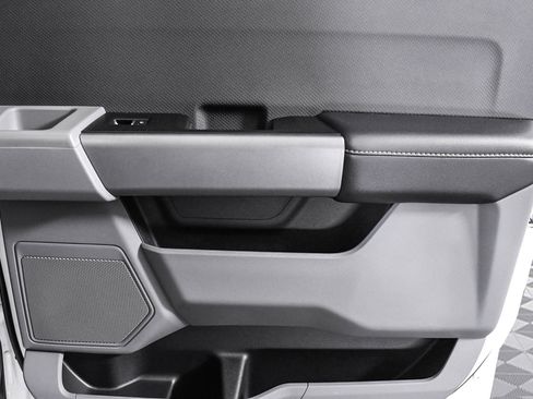 Used 2023 Ford F150 XLT image 27