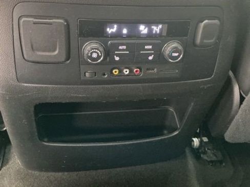 Used 2016 Chevrolet Tahoe LTZ image 17