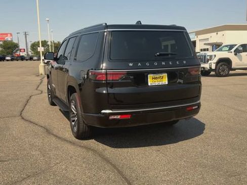Used 2025 Jeep Wagoneer 4WD image 7