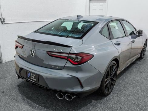 Used 2025 Acura TLX Type S image 8