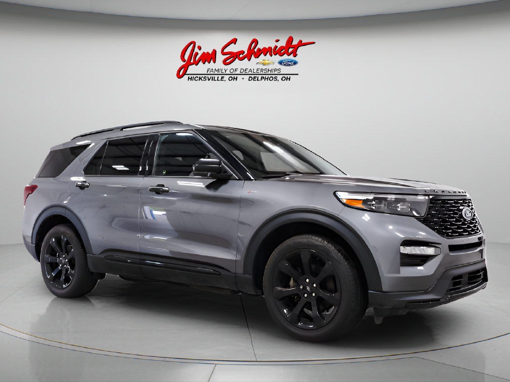 Used 2024 Ford Explorer ST-Line w/ Class IV Trailer Tow Package AWD/4WD image 2