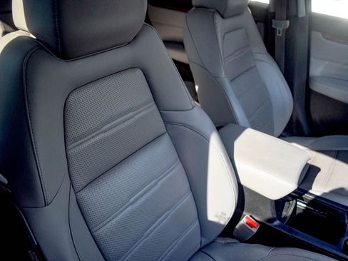 Used 2017 Honda CR-V EX-L image 10