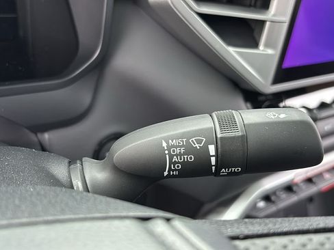New 2025 Toyota Tundra Platinum AWD/4WD image 30
