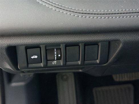 Used 2022 Subaru Legacy Limited AWD/4WD image 17
