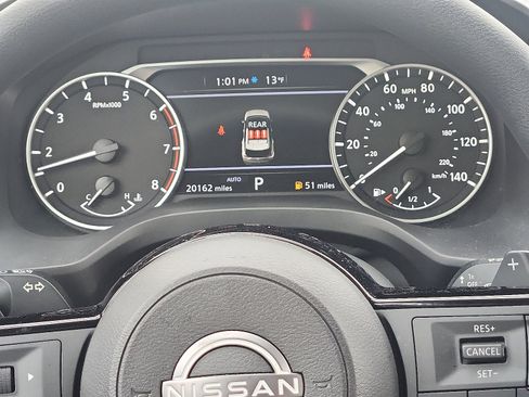 Used 2023 Nissan Rogue SV AWD/4WD image 13