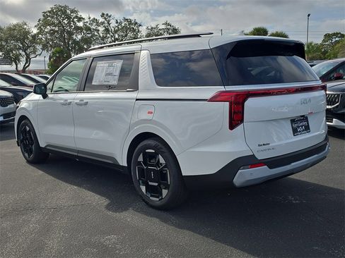 New 2026 Kia Carnival EX image 6