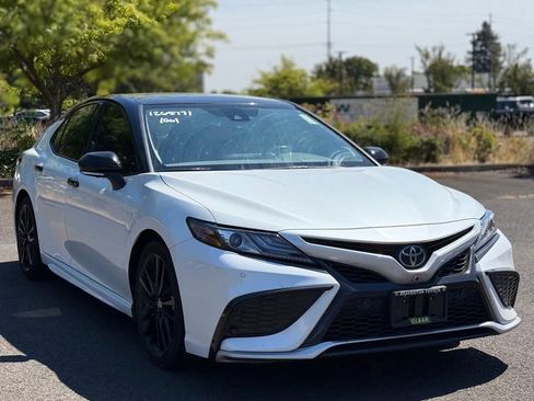 Used 2023 Toyota Camry XSE w/ Navigation Package FWD image 7