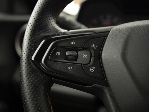 Used 2024 Chevrolet Trax RS w/ Driver Confidence Package FWD image 6
