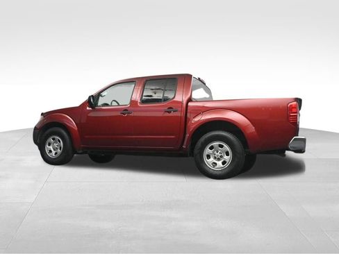 Used 2016 Nissan Frontier S RWD image 11