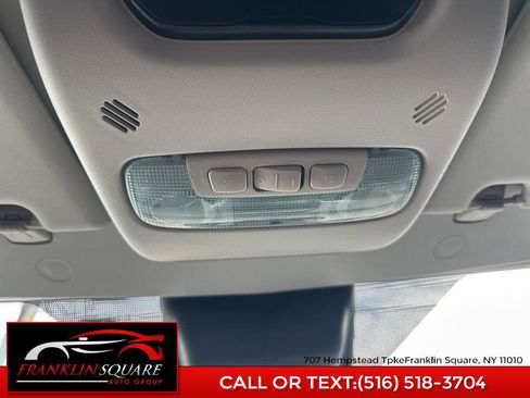 Used 2017 Ford Transit 350 XLT image 51