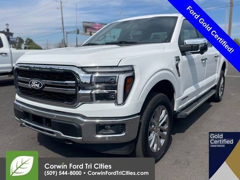 Used 2025 Ford F150 Lariat w/ FX4 Off-Road Package image 5