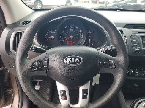 Used 2013 Kia Sportage LX w/ Convenience Pkg FWD image 10
