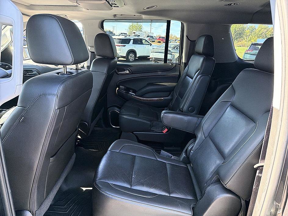 Used 2017 Chevrolet Suburban Premier AWD/4WD image 13