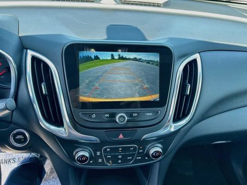 Used 2018 Chevrolet Equinox LT w/ Sun & Infotainment Package AWD/4WD image 20
