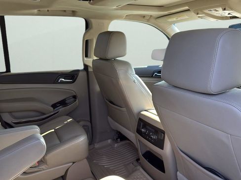 Used 2019 GMC Yukon SLT w/ Open Road Package image 29