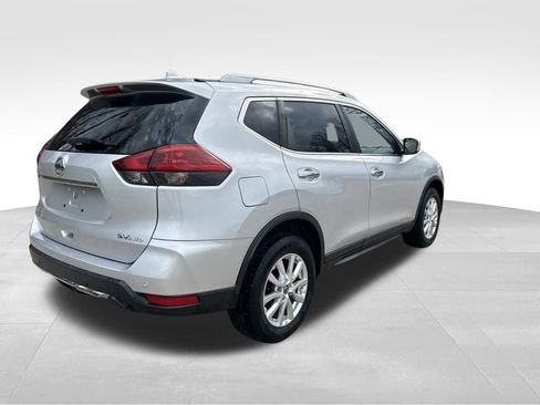 Used 2019 Nissan Rogue SV image 5