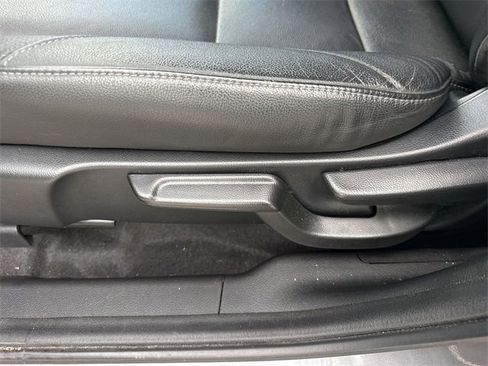 Used 2016 Honda HR-V EX-L image 12