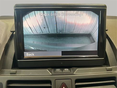 Used 2011 Mercedes-Benz C 300 4MATIC Sedan image 17