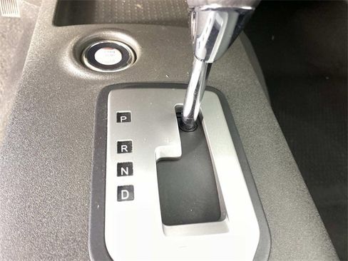 Used 2021 Nissan Frontier PRO-4X w/ Pro-4x Utility Package image 23