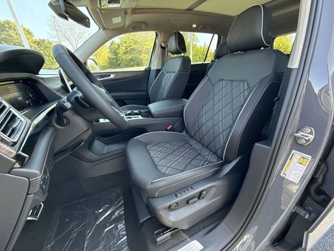 New 2026 Volkswagen Atlas SEL Premium R-Line image 13