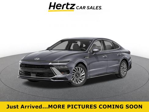Used 2025 Hyundai Sonata SEL FWD image 1