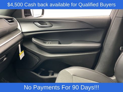 New 2025 Jeep Grand Cherokee L Altitude image 15