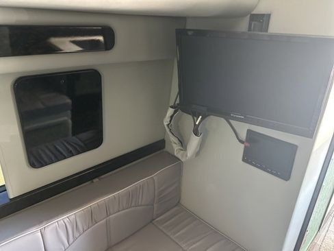 Used 2017 Mercedes-Benz Sprinter 3500 image 23