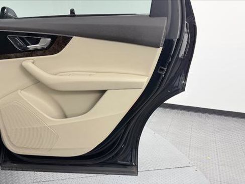 Used 2017 Audi Q7 2.0T Premium Plus image 19