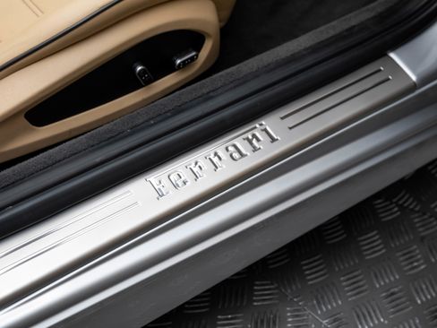 Certified 2016 Ferrari California T image 35