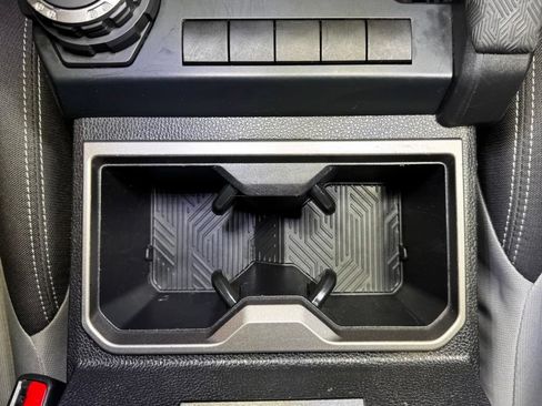 Certified 2025 Toyota Tacoma TRD Sport AWD/4WD image 38