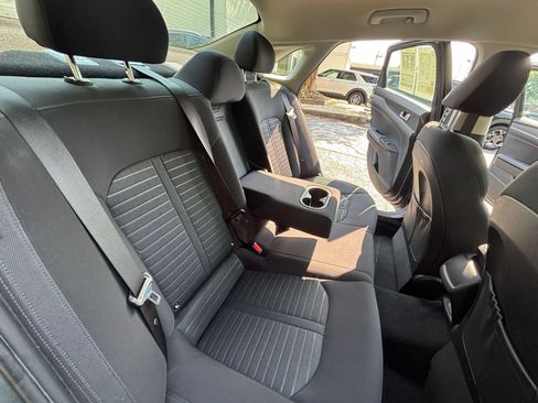 Used 2025 Kia K5 LXS FWD image 35