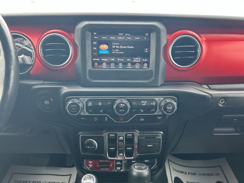 Used 2021 Jeep Wrangler Unlimited Rubicon w/ Cold Weather Group image 21