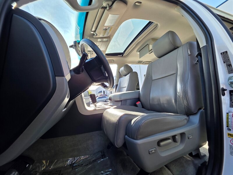 Used 2008 Toyota Sequoia Limited AWD/4WD image 13