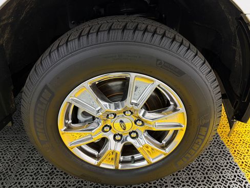 Used 2017 Ford F150 XLT w/ Equipment Group 302A Luxury image 51