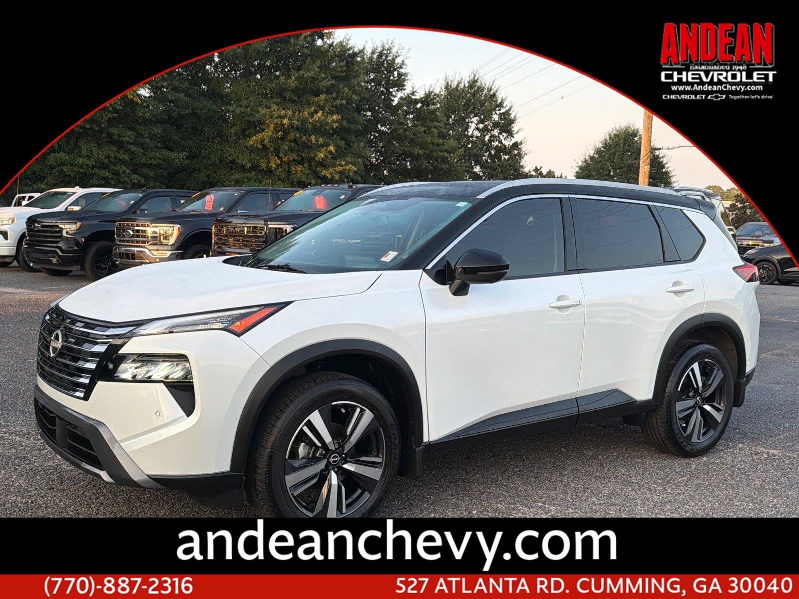 Used 2025 Nissan Rogue SL w/ SL Premium Package FWD image 1
