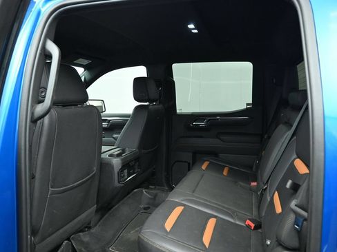 Used 2023 GMC Sierra 1500 AT4 w/ AT4 Premium Package AWD/4WD image 23