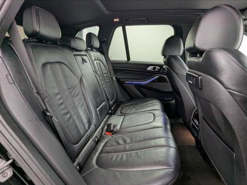 Used 2019 BMW X5 xDrive40i w/ Premium Package 2 image 19