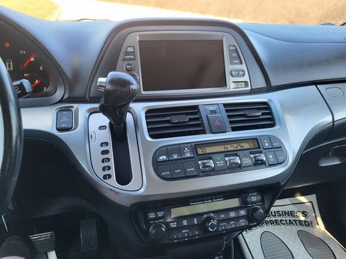 Used 2010 Honda Odyssey Touring image 19