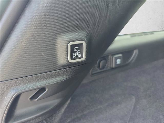 Used 2024 Jeep Grand Cherokee Trailhawk AWD/4WD image 13