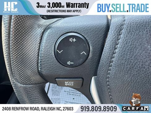 Used 2019 Toyota Corolla LE FWD image 26