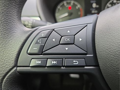 Used 2024 Nissan Altima 2.5 S image 18