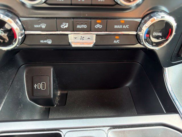 Used 2025 Ford F150 XLT w/ Equipment Group 301A Standard AWD/4WD image 17