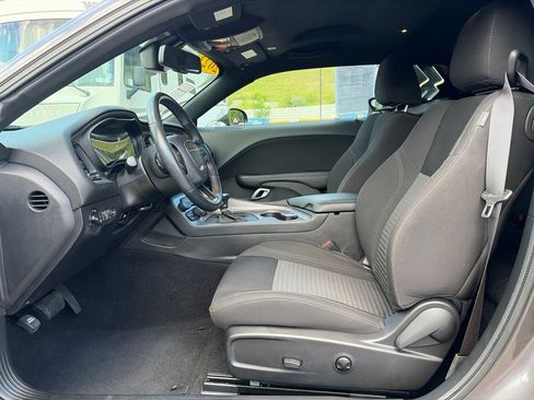 Used 2023 Dodge Challenger SXT w/ Blacktop Package RWD image 10