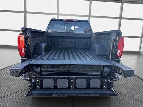 Used 2026 GMC Sierra 1500 AT4 w/ AT4 Premium Package AWD/4WD image 12