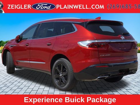 Used 2023 Buick Enclave Essence w/ Experience Buick Package AWD/4WD image 3
