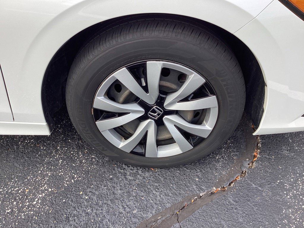 Used 2022 Honda Civic LX image 24
