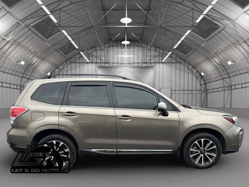 Used 2018 Subaru Forester 2.0XT Touring w/ Popular Package #2 AWD/4WD image 8