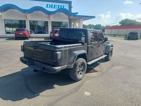 Used 2022 Jeep Gladiator Sport AWD/4WD image 5