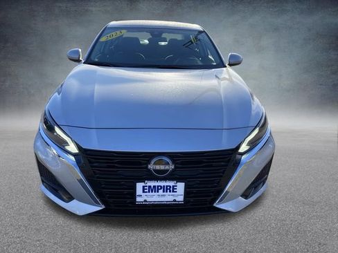 Used 2023 Nissan Altima 2.5 SV FWD image 27