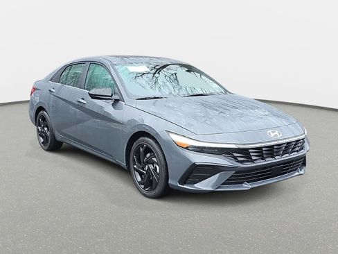 New 2026 Hyundai Elantra SEL Sport Premium FWD image 3